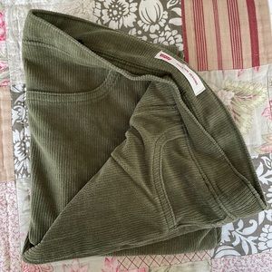 Hunter Green Levi Stretch Pants